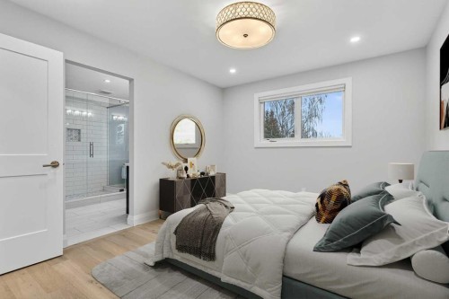 3704 58 Avenue Sw, Calgary, AB - Indoor Photo Showing Bedroom