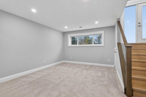 3704 58 Avenue Sw, Calgary, AB - Indoor Photo Showing Other Room