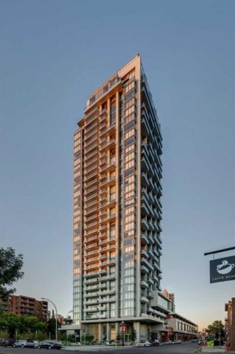 801-930 16 Avenue Sw, Calgary, AB - Outdoor With Facade