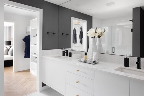 110-8505 Broadcast Avenue Sw, Calgary, AB - Indoor