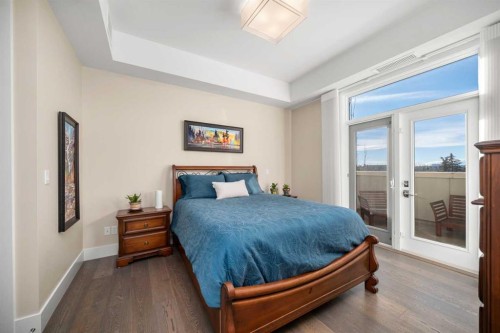 303-11 Burma Star Road Sw, Calgary, AB - Indoor Photo Showing Bedroom