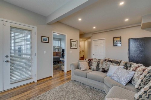 100 Royal Oak Terrace Nw, Calgary, AB - Indoor Photo Showing Living Room