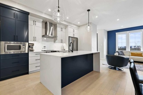 709 Marine Drive Se, Calgary, AB - Indoor Photo Showing Kitchen With Upgraded Kitchen