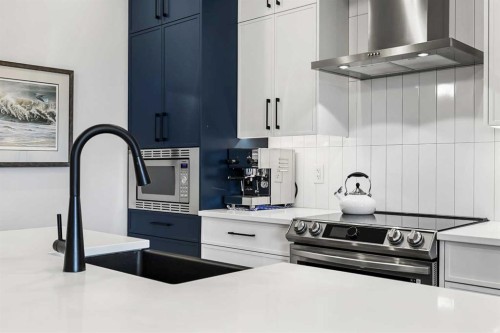 709 Marine Drive Se, Calgary, AB - Indoor Photo Showing Kitchen With Upgraded Kitchen