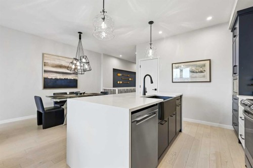 709 Marine Drive Se, Calgary, AB - Indoor Photo Showing Kitchen With Upgraded Kitchen