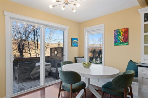 27 Gleneagles Terrace, Cochrane, AB - Indoor Photo Showing Dining Room