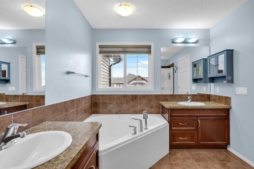 109 Bridlerange Place Sw, Calgary, AB - Indoor Photo Showing Bathroom