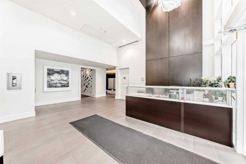 624 14 Avenue Sw, Calgary, AB - Indoor Photo Showing Other Room