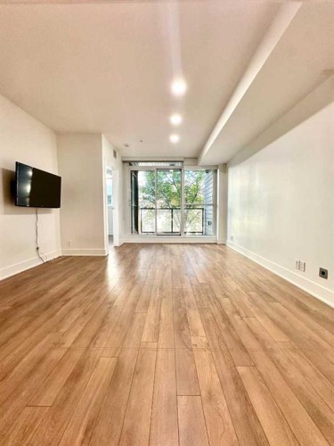 607 Confluence Way Se, Calgary, AB 