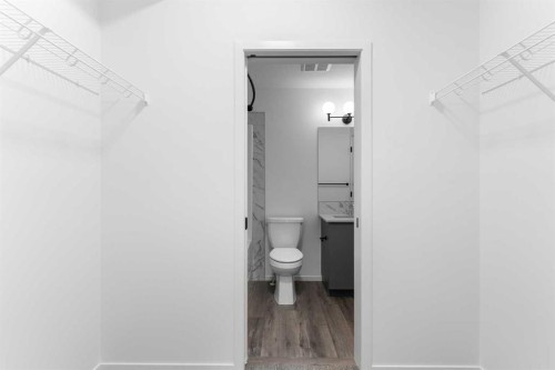 #217-140 Mahogany Street Se, Calgary, AB - Indoor Photo Showing Bathroom
