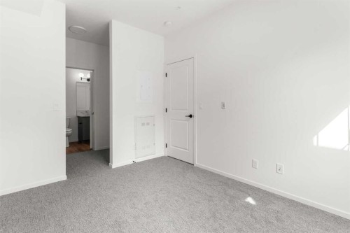 #217-140 Mahogany Street Se, Calgary, AB - Indoor Photo Showing Other Room