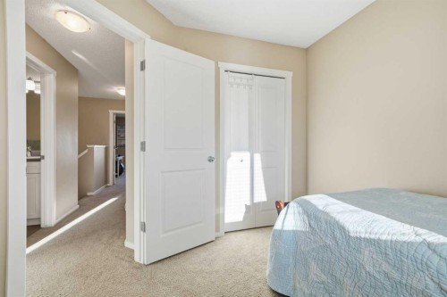 17 Auburn Meadows Link Se, Calgary, AB - Indoor Photo Showing Bedroom