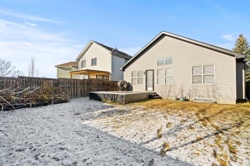49 Somerside Close Sw, Calgary, AB - Outdoor