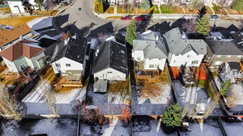 49 Somerside Close Sw, Calgary, AB - Outdoor