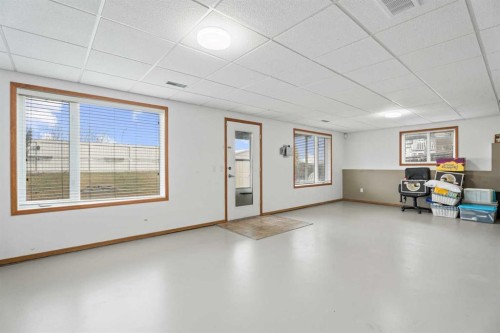 51 Westfall Crescent, Okotoks, AB - Indoor Photo Showing Other Room