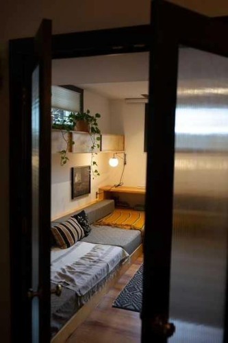 7 Creston Crescent Nw, Calgary, AB - Indoor Photo Showing Other Room