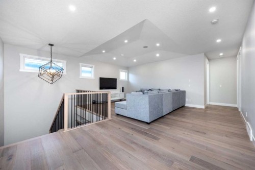 66 Waterford Road, Chestermere, AB - Indoor