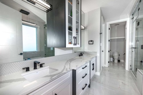 66 Waterford Road, Chestermere, AB - Indoor Photo Showing Bathroom