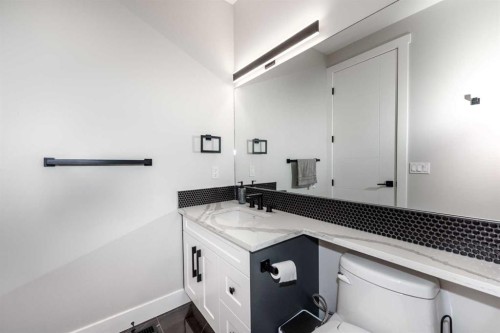 66 Waterford Road, Chestermere, AB - Indoor Photo Showing Bathroom