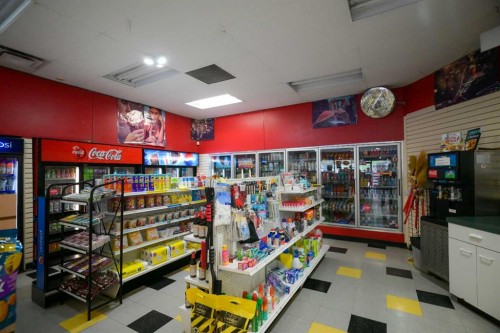 205 3 Avenue, Cochrane, AB 