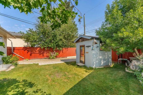 1271 Penedo Crescent Se, Calgary, AB - Outdoor