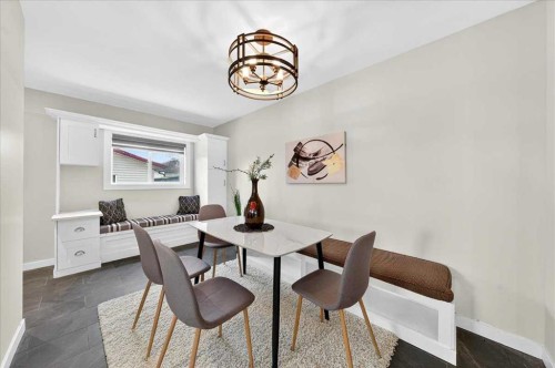 2103 Country Hills Circle Nw, Calgary, AB - Indoor Photo Showing Dining Room