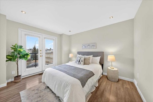 2103 Country Hills Circle Nw, Calgary, AB - Indoor Photo Showing Bedroom