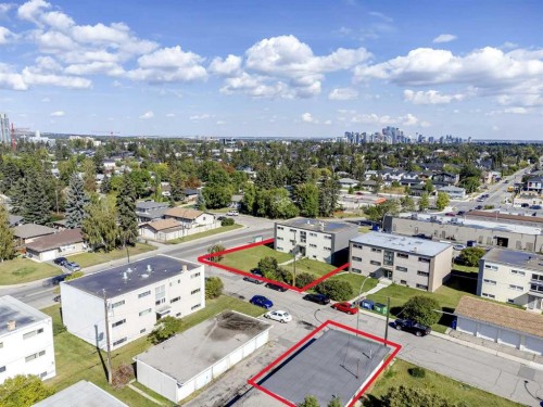 2705 38 Street Sw, Calgary, AB - Outdoor With View