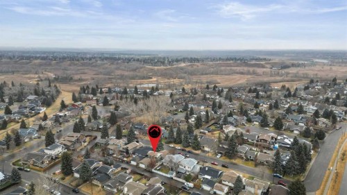 27 Sunmount Crescent Se, Calgary, AB - Outdoor With View