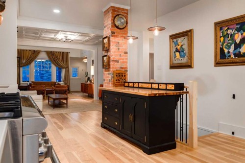 1912 11 Street Sw, Calgary, AB - Indoor