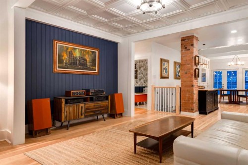 1912 11 Street Sw, Calgary, AB - Indoor