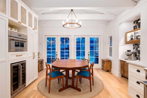 1912 11 Street Sw, Calgary, AB - Indoor Photo Showing Dining Room