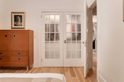 1912 11 Street Sw, Calgary, AB - Indoor