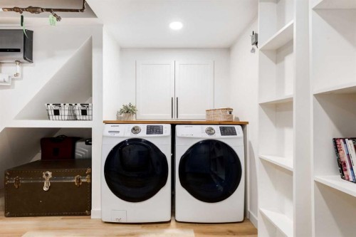 1912 11 Street Sw, Calgary, AB - Indoor Photo Showing Laundry Room