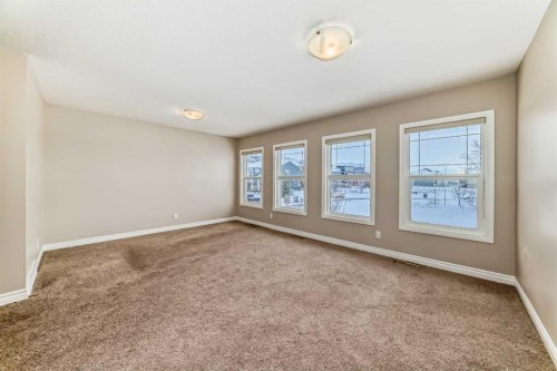 34 Cranbrook Hill Se, Calgary, AB - Indoor Photo Showing Other Room