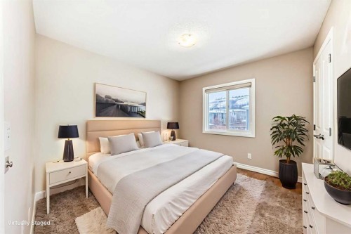 34 Cranbrook Hill Se, Calgary, AB - Indoor Photo Showing Bedroom