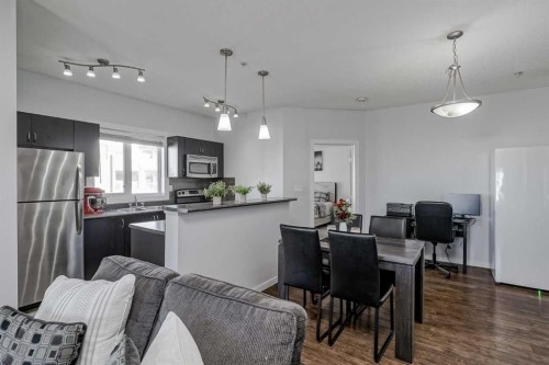 1318-604 East Lake Boulevard Ne, Airdrie, AB - Indoor