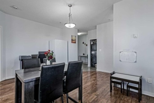 1318-604 East Lake Boulevard Ne, Airdrie, AB - Indoor Photo Showing Dining Room