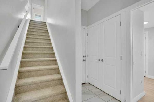 304-33 Merganser Drive West, Chestermere, AB - Indoor Photo Showing Other Room