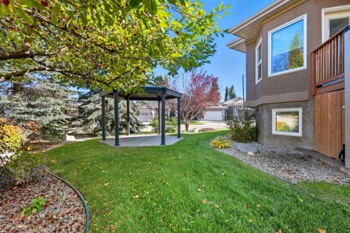 98 Mt Alberta Manor Se, Calgary, AB - Outdoor