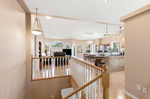 98 Mt Alberta Manor Se, Calgary, AB - Indoor Photo Showing Other Room