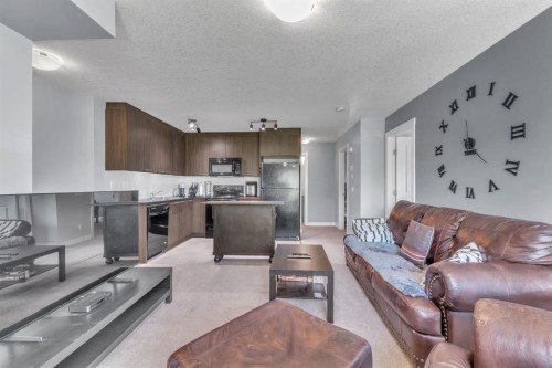 232-300 Marina Drive, Chestermere, AB - Indoor Photo Showing Other Room