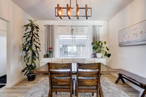 570 Legacy Circle Se, Calgary, AB - Indoor Photo Showing Dining Room