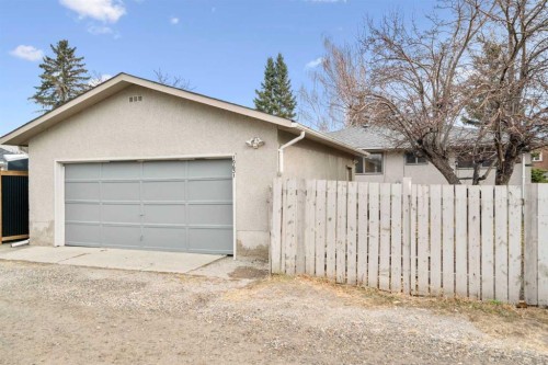 10631 Elbow Drive Sw, Calgary, AB - Outdoor With Exterior