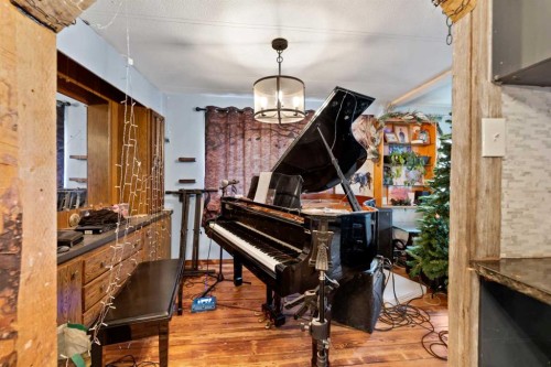 270065 Township Road 235, Rural Rocky View County, AB - Indoor Photo Showing Other Room