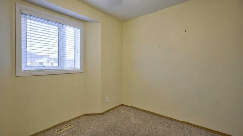 32 Mt Aberdeen Manor Se, Calgary, AB - Indoor Photo Showing Other Room