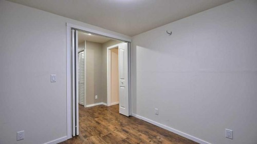 32 Mt Aberdeen Manor Se, Calgary, AB - Indoor Photo Showing Other Room