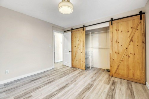 826 Bayview Road, Strathmore, AB - Indoor Photo Showing Other Room