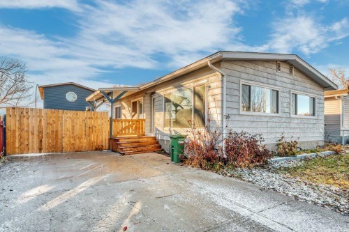 826 Bayview Road, Strathmore, AB - Outdoor
