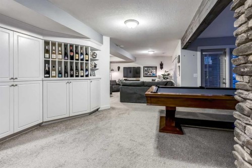 31 Tusslewood View Nw, Calgary, AB - Indoor Photo Showing Other Room